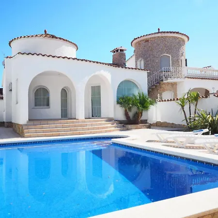 Holiday home Francoli By Interhome Empuriabrava